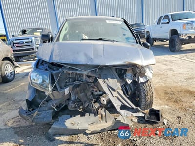 Piąte zdjęcie samochodu w środku: 2007 DODGE DURANGO SXT VIN:1D8HB38P07F550646 - miniatura