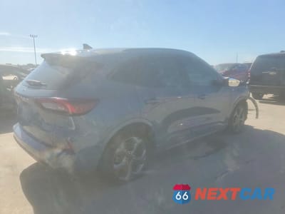 Trzecie zdjęcie samochodu z tyłu: 2024 FORD ESCAPE ST LINE VIN:1FMCU0MN2RUA16774 - miniatura