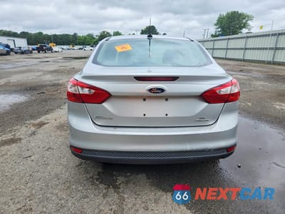 Zdjęcie 6 z 12 samochodu: 2014 FORD FOCUS SE VIN:1FADP3F21EL181404 - miniatura