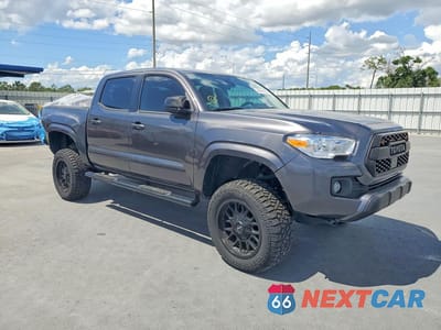 Czwarte zdjęcie samochodu z boku: 2023 TOYOTA TACOMA SR VIN:3TYAX5GN5PT080468 - miniatura
