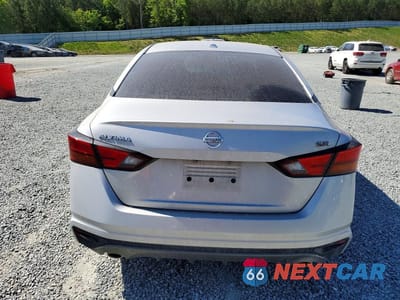 Zdjęcie 6 z 12 samochodu: 2019 NISSAN ALTIMA SR VIN:1N4BL4CV8KN319270 - miniatura