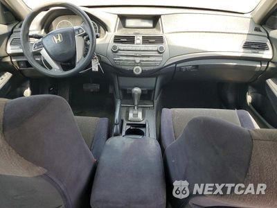 Zdjęcie 8 z 12 samochodu: 2009 HONDA ACCORD LX VIN:1HGCP26399A053052 - miniatura
