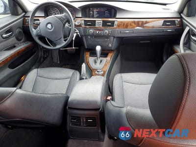 Zdjęcie 8 z 11 samochodu: 2011 BMW 335 D VIN:WBAPN7C54BA949688 - miniatura
