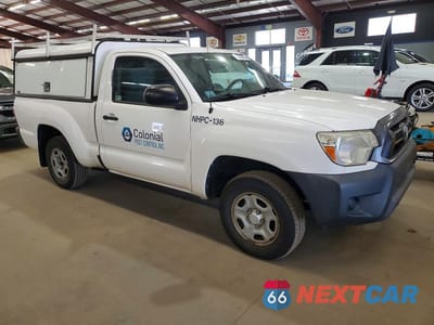 Czwarte zdjęcie samochodu z boku: 2014 TOYOTA TACOMA BASE VIN:5TFNX4CN8EX038767 - miniatura