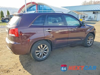 Trzecie zdjęcie samochodu z tyłu: 2012 KIA SORENTO SX VIN:5XYKWDA29CG274827 - miniatura