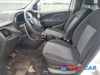 Zdjęcie 7 z 13 samochodu: 2016 RAM PROMASTER CITY VIN:ZFBERFAT4G6C16728 - miniatura