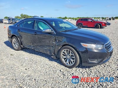 Czwarte zdjęcie samochodu z boku: 2014 FORD TAURUS LIMITED VIN:1FAHP2F8XEG102840 - miniatura
