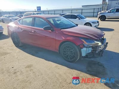 Czwarte zdjęcie samochodu z boku: 2023 NISSAN ALTIMA SR VIN:1N4BL4CW8PN407929 - miniatura