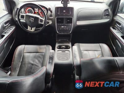 Zdjęcie 8 z 13 samochodu: 2017 DODGE GRAND CARAVAN GT VIN:2C4RDGEG6HR575408 - miniatura