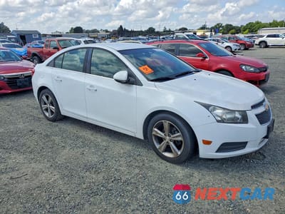 Czwarte zdjęcie samochodu z boku: 2012 CHEVROLET CRUZE LT VIN:1G1PG5SC1C7235395 - miniatura