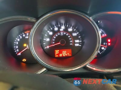 Zdjęcie 9 z 13 samochodu: 2012 KIA SORENTO LX VIN:5XYKT3A16CG277419 - miniatura