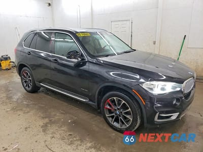 Czwarte zdjęcie samochodu z boku: 2014 BMW X5 XDRIVE35I VIN:5UXKR0C55E0K51673 - miniatura