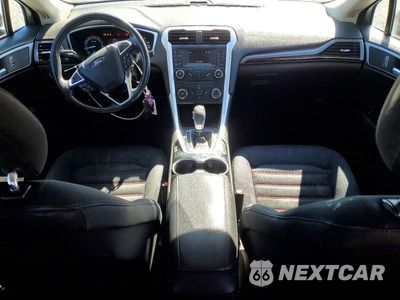 Zdjęcie 8 z 11 samochodu: 2014 FORD FUSION SE VIN:3FA6P0H78ER270307 - miniatura