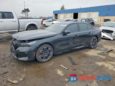 2024 BMW 530 XI WBA53FJ08RCR95697 - główne zdjęcie licytacji z USA - miniatura