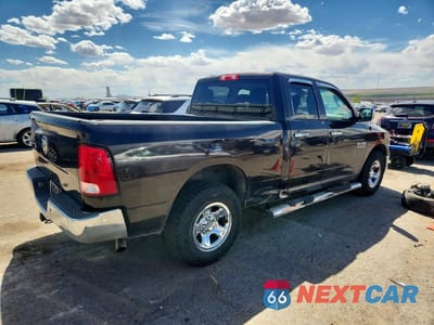 Trzecie zdjęcie samochodu z tyłu: 2017 RAM 1500 ST VIN:1C6RR6FG4HS524621 - miniatura