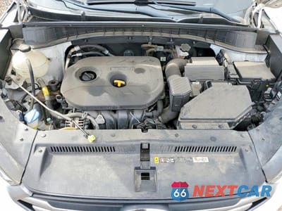 Zdjęcie 12 z 13 samochodu: 2018 HYUNDAI TUCSON SE VIN:KM8J23A43JU775027 - miniatura