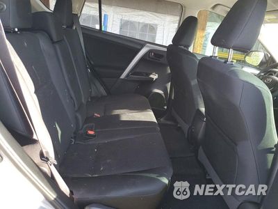 Zdjęcie 11 z 13 samochodu: 2018 TOYOTA RAV4 LE VIN:2T3ZFREV3JW444274 - miniatura