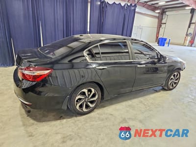 Trzecie zdjęcie samochodu z tyłu: 2016 HONDA ACCORD EX VIN:1HGCR2F08GA022288 - miniatura