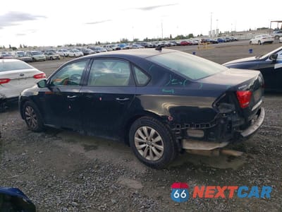 Drugie zdjęcie samochodu z przodu: 2013 VOLKSWAGEN PASSAT S VIN:1VWAP7A3XDC139829 - miniatura