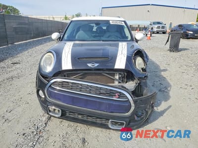Piąte zdjęcie samochodu w środku: 2017 MINI COOPER S VIN:WMWXU3C37H2F48846 - miniatura