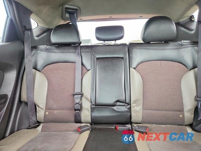 Zdjęcie 10 z 13 samochodu: 2010 HYUNDAI TUCSON GLS VIN:KM8JUCAC6AU053715 - miniatura