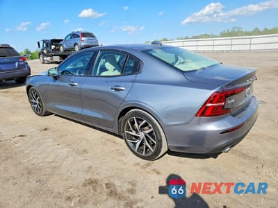 Drugie zdjęcie samochodu z przodu: 2020 VOLVO S60 T5 MOMENTUM VIN:7JR102FK4LG048221 - miniatura