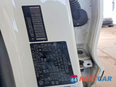Zdjęcie 14 z 14 samochodu: 2019 KIA NIRO EX PREMIUM VIN:KNDCE3LG5K5006097 - miniatura