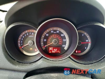 Zdjęcie 9 z 12 samochodu: 2011 KIA FORTE EX VIN:KNAFU4A29B5356911 - miniatura