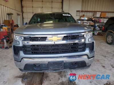 Piąte zdjęcie samochodu w środku: 2023 CHEVROLET SILVERADO K1500 LT VIN:2GCUDDED5P1144747 - miniatura