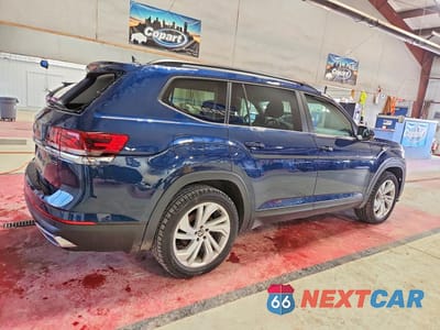 Trzecie zdjęcie samochodu z tyłu: 2021 VOLKSWAGEN ATLAS SE VIN:1V2HR2CA9MC591828 - miniatura