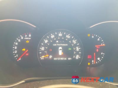 Zdjęcie 9 z 13 samochodu: 2015 KIA SORENTO EX VIN:5XYKU4A79FG595224 - miniatura