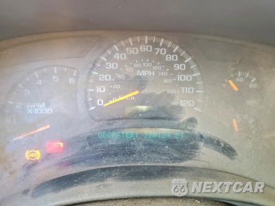 Zdjęcie 9 z 12 samochodu: 2005 GMC SIERRA 1500 VIN:1GTEC19X05Z133671 - miniatura