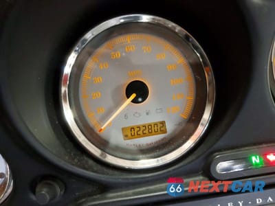 Zdjęcie 7 z 9 samochodu: 2008 HARLEY DAVIDSON FLHX VIN:1HD1KB4148Y705571 - miniatura