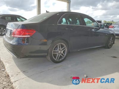 Trzecie zdjęcie samochodu z tyłu: 2014 MERCEDES-BENZ E 550 4MATIC VIN:WDDHF9BB4EA897528 - miniatura