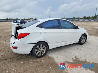 Trzecie zdjęcie samochodu z tyłu: 2013 HYUNDAI ACCENT GLS VIN:KMHCU4AE4DU396320 - miniatura