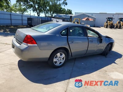 Trzecie zdjęcie samochodu z tyłu: 2008 CHEVROLET IMPALA LS VIN:2G1WB58N581366241 - miniatura