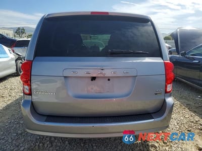 Zdjęcie 6 z 14 samochodu: 2015 DODGE GRAND CARAVAN SXT VIN:2C4RDGCGXFR557008 - miniatura