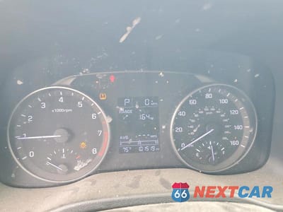 Zdjęcie 9 z 12 samochodu: 2017 HYUNDAI ELANTRA SE VIN:KMHD84LF8HU223968 - miniatura