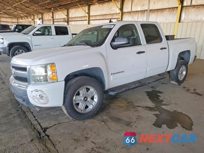 2008 CHEVROLET SILVERADO K1500 2GCEK13J681331997 - główne zdjęcie licytacji z USA - miniatura