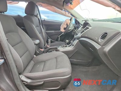 Zdjęcie 7 z 12 samochodu: 2016 CHEVROLET CRUZE LIMITED LT VIN:1G1PD5SB5G7142885 - miniatura