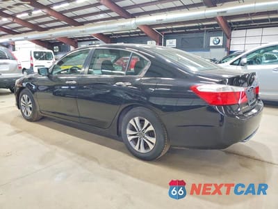 Drugie zdjęcie samochodu z przodu: 2015 HONDA ACCORD LX VIN:1HGCR2F33FA131802 - miniatura