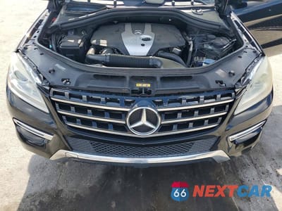 Zdjęcie 12 z 13 samochodu: 2015 MERCEDES-BENZ ML 250 BLUETEC VIN:4JGDA0EB8FA473734 - miniatura