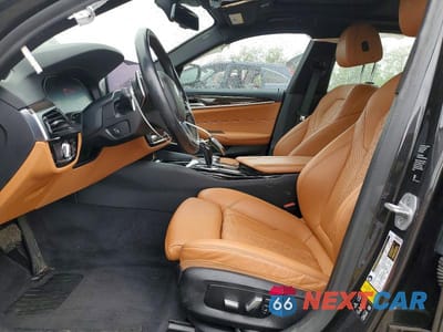 Zdjęcie 7 z 12 samochodu: 2021 BMW 540 XI VIN:WBA73BJ03MCF98797 - miniatura