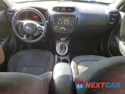 Zdjęcie 8 z 12 samochodu: 2019 KIA SOUL + VIN:KNDJP3A50K7635810 - miniatura