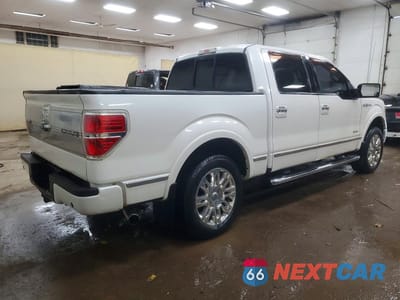Trzecie zdjęcie samochodu z tyłu: 2011 FORD F150 SUPERCREW VIN:1FTFW1ET9BFA81517 - miniatura