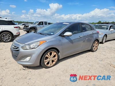 2014 HYUNDAI ELANTRA GT BASE KMHD35LH0EU165307 - główne zdjęcie licytacji z USA - miniatura