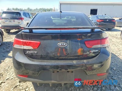 Zdjęcie 6 z 13 samochodu: 2013 KIA FORTE KOUP SX VIN:KNAFW6A33D5690465 - miniatura