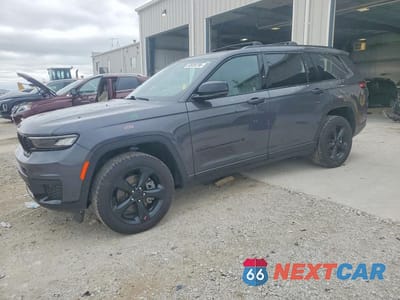 2024 JEEP GRAND CHEROKEE L LAREDO 1C4RJKAG5R8926842 - główne zdjęcie licytacji z USA - miniatura