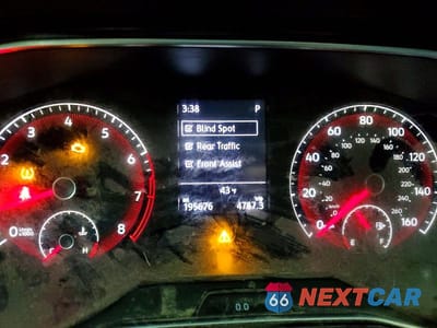 Zdjęcie 9 z 12 samochodu: 2019 VOLKSWAGEN JETTA S VIN:3VWC57BU9KM124594 - miniatura