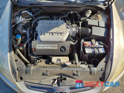 Zdjęcie 11 z 12 samochodu: 2003 HONDA ACCORD EX VIN:1HGCM66573A050160 - miniatura